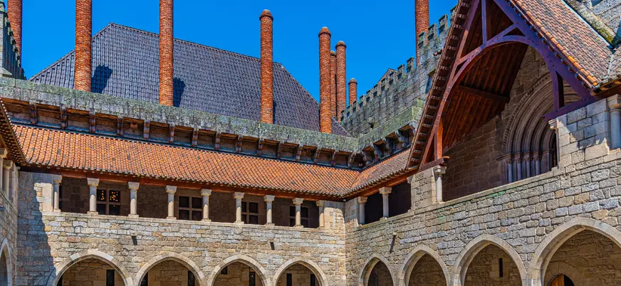 Patio interior del Palacio de los Duques de Braganza