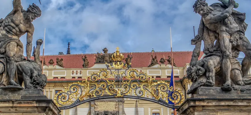 Puerta Dorada, uno de los símbolos más fotografiados de esta fortaleza.