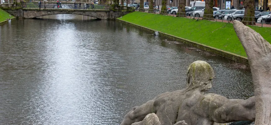 Imagen de la fuente Tritonenbrunnen en Düsseldorf 