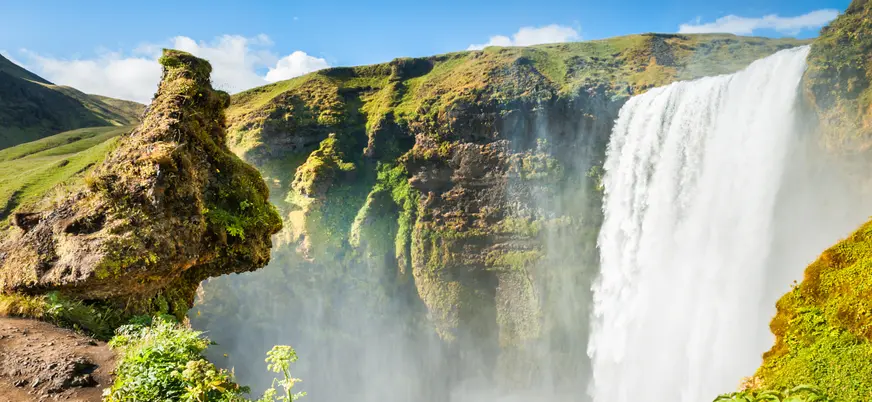 Cascadas en el sur de Islandia