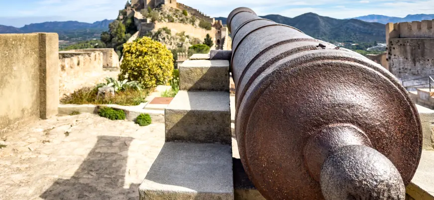 l Cañón del Castillo, un guardián silencioso de siglos de historia.