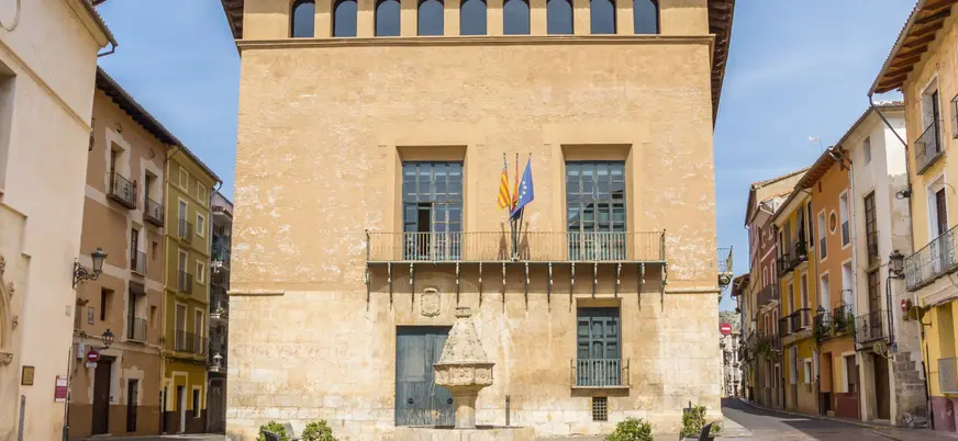 El casco histórico de Xátiva esconde un sinfín de edificios con muchas anécdotas que contar.