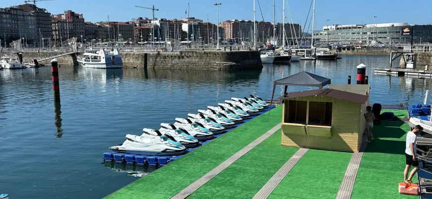 Puerto deportivo de Gijón