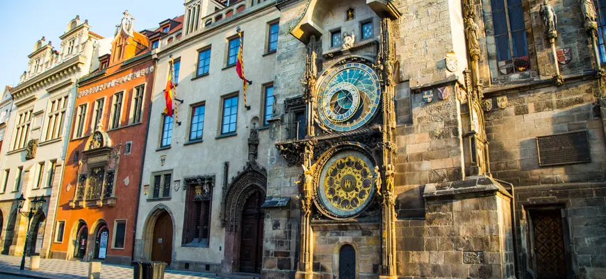Fachada principal del Reloj Astronómico de Praga