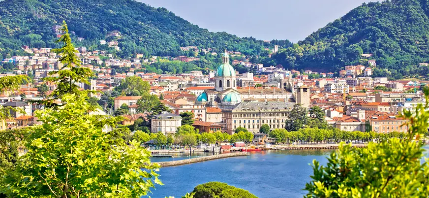 Vista panorámica de la ciudad de Como, Italia
