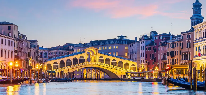 El puente de Rialto al atardecer, Venecia