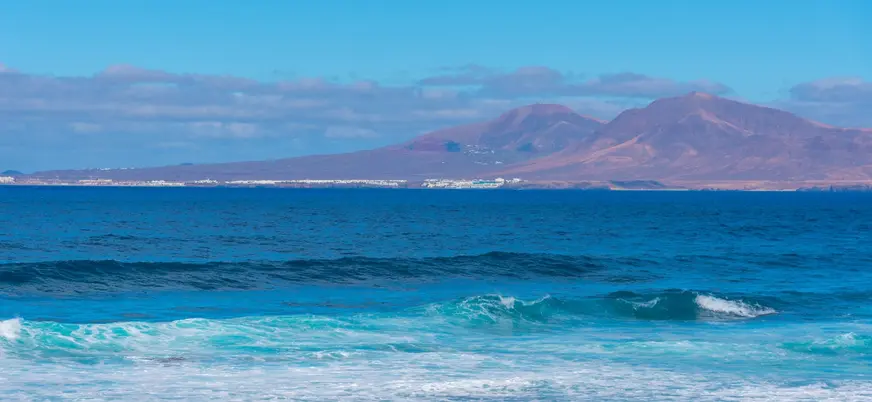 Vista de Fuerteventura desde la isla de Lanzarote