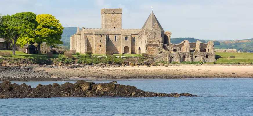 La abadía de Inchcolm en Escocia