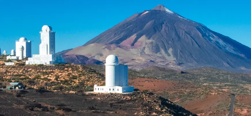 Vistas del Teide de fondo completando una imagen casi sacada de una postal.