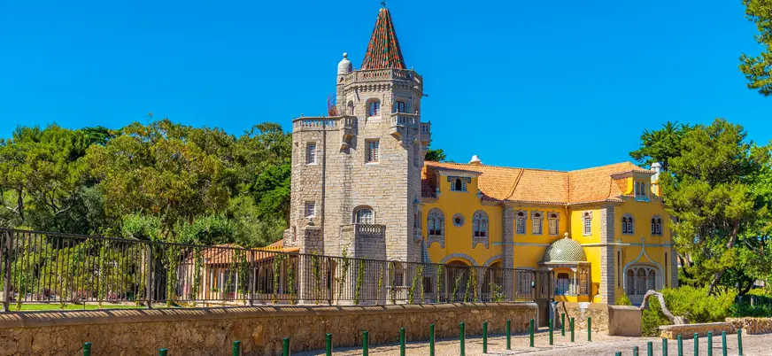 Palacio del Conde Castro de Guimaraes, Cascais