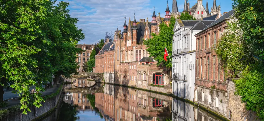 Canal de Brujas en su casco histórico, Bélgica