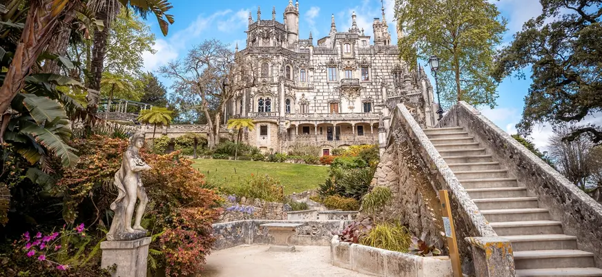 Palacio de Quinta da Regaleira en Sintra, Portugal