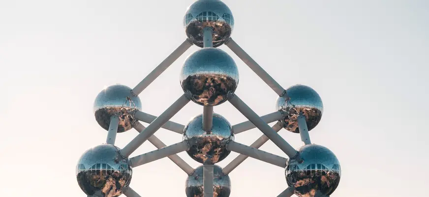 Vista frontal del Atomium de Bruselas
