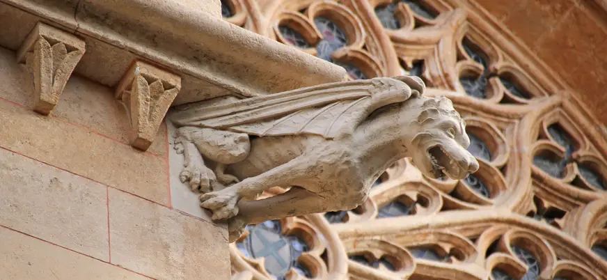 Gárgola en la Catedral de Palma