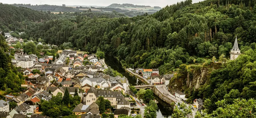 Vista panorámica de un pueblo de Luxemburgo