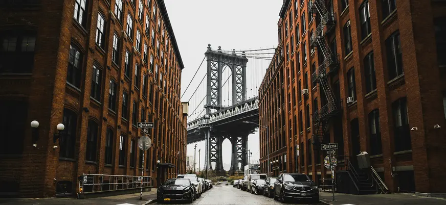 Puente de Manhattan visto desde DUMBO, Brooklyn, Nueva York, Estados Unidos