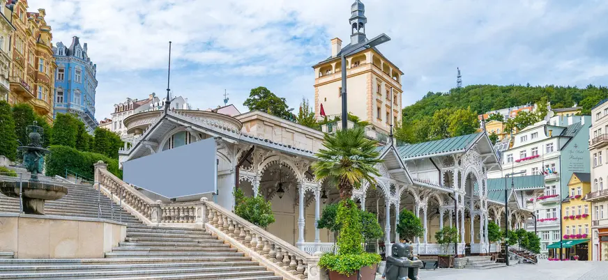 La Columnata del Mercado en Karlovy Vary, Chequia