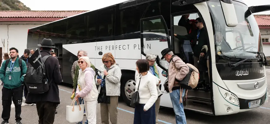 Autobús de buendía excursión al eclipse 2026