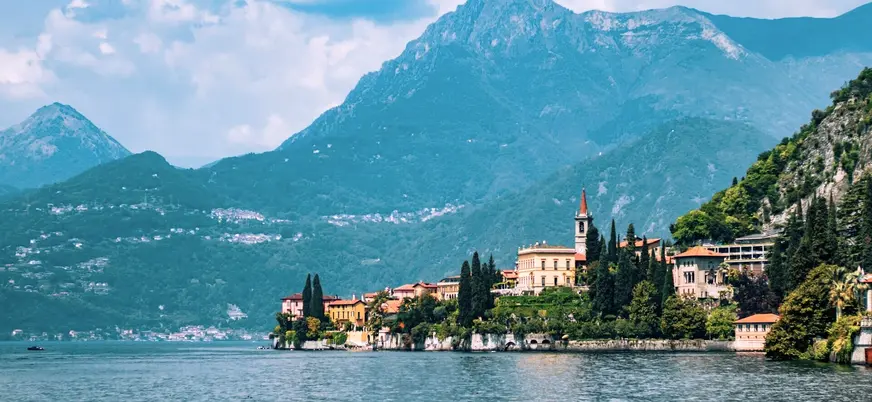Vista de Bellagio en el Lago de Como, Italia