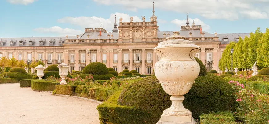 Fachada principal del Palacio de la Granja