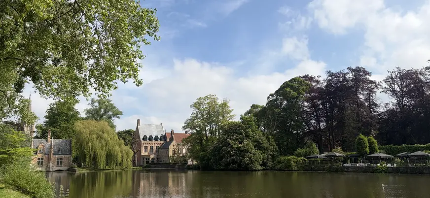 Lago del amor Minnewater, Brujas, Bélgica