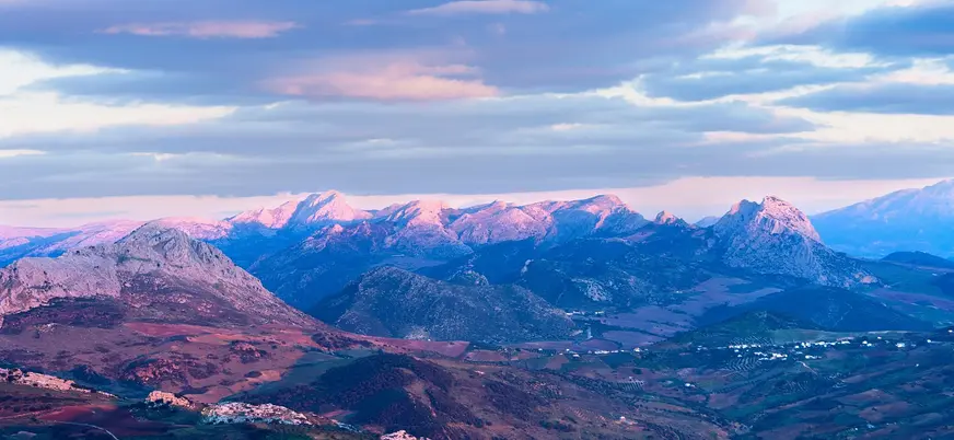 Vistas panorámicas de la sierra de Málaga desde el Torcal de Antequera