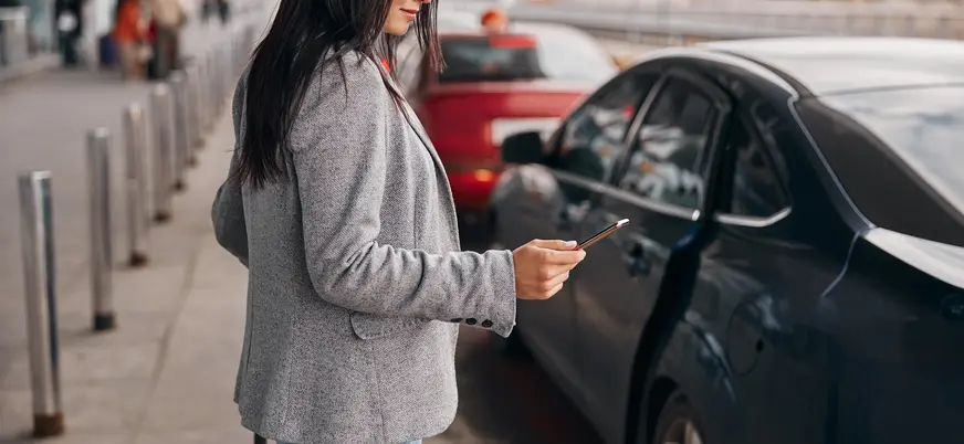 Traslado en coche al Aeropuerto de Asturias