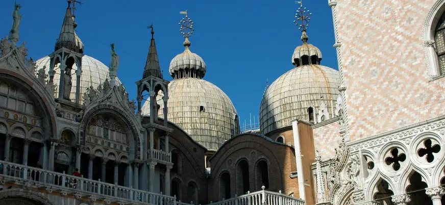 Cúpulas de la Basílica de San Marcos en Venecia