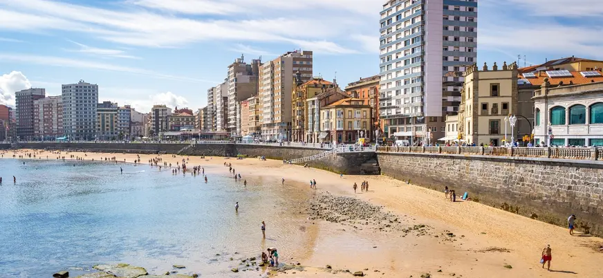 Playa de San Lorenzo de Gijón