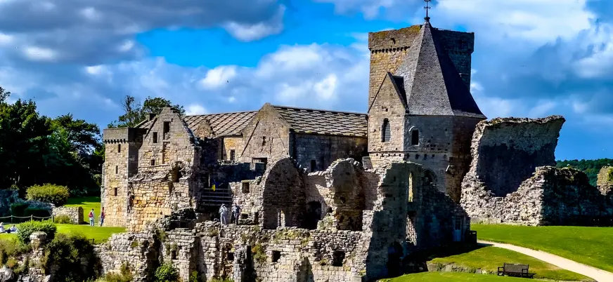 vista exterior abadía de inchcolm escocia