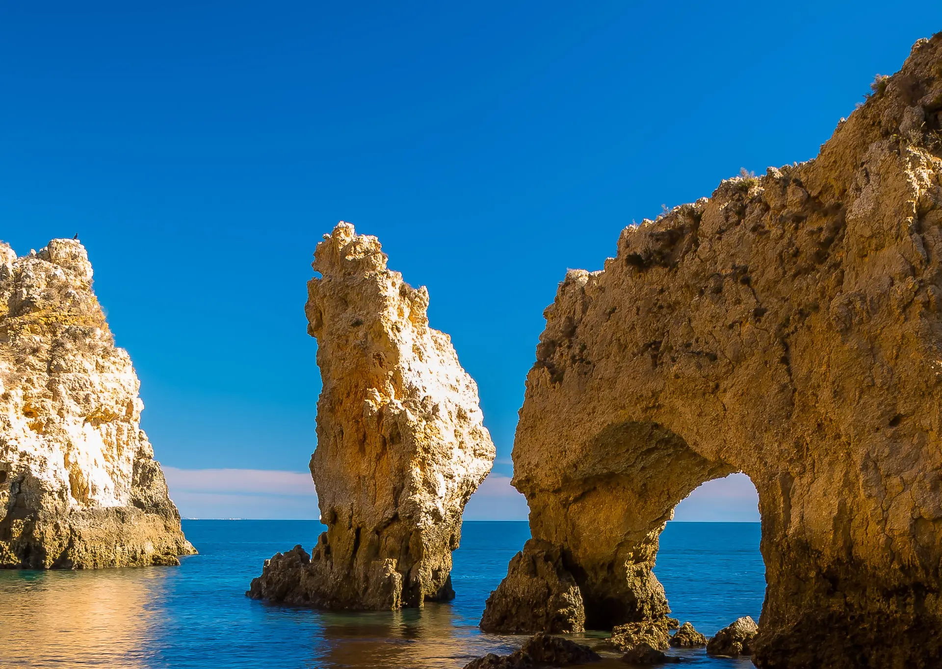 Paseo en Barco por las cuevas de Ponta da Piedade
