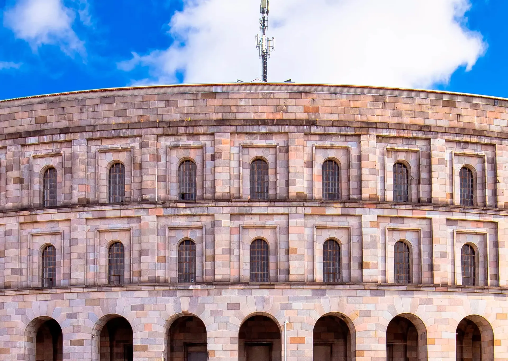 Palacio de cogresos, Reich Kongresshalle- Tour tercer Reich y barrio judío