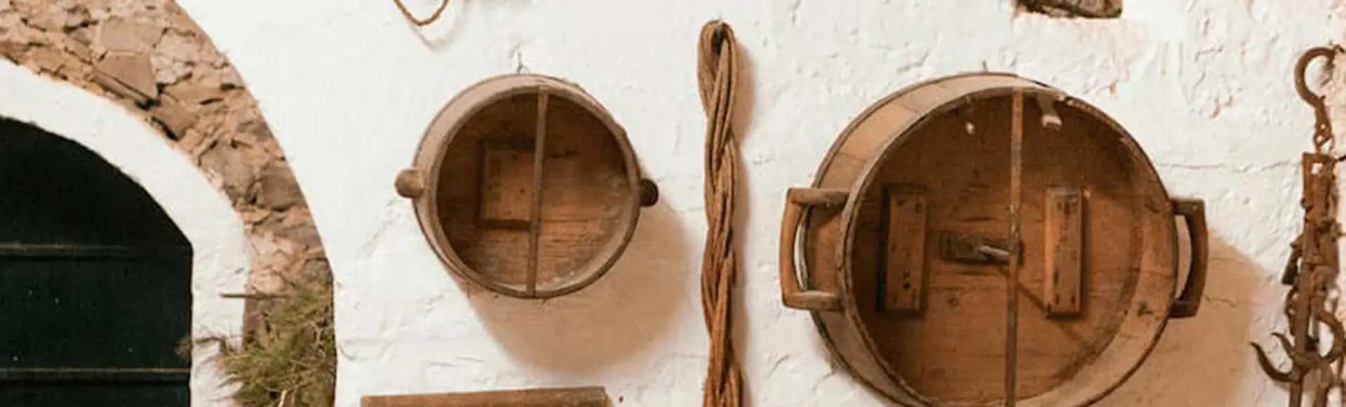 Elaboración de queso tradicional y visita casas museo de Binissuès en Menorca-Actividades y excursiones en Menorca