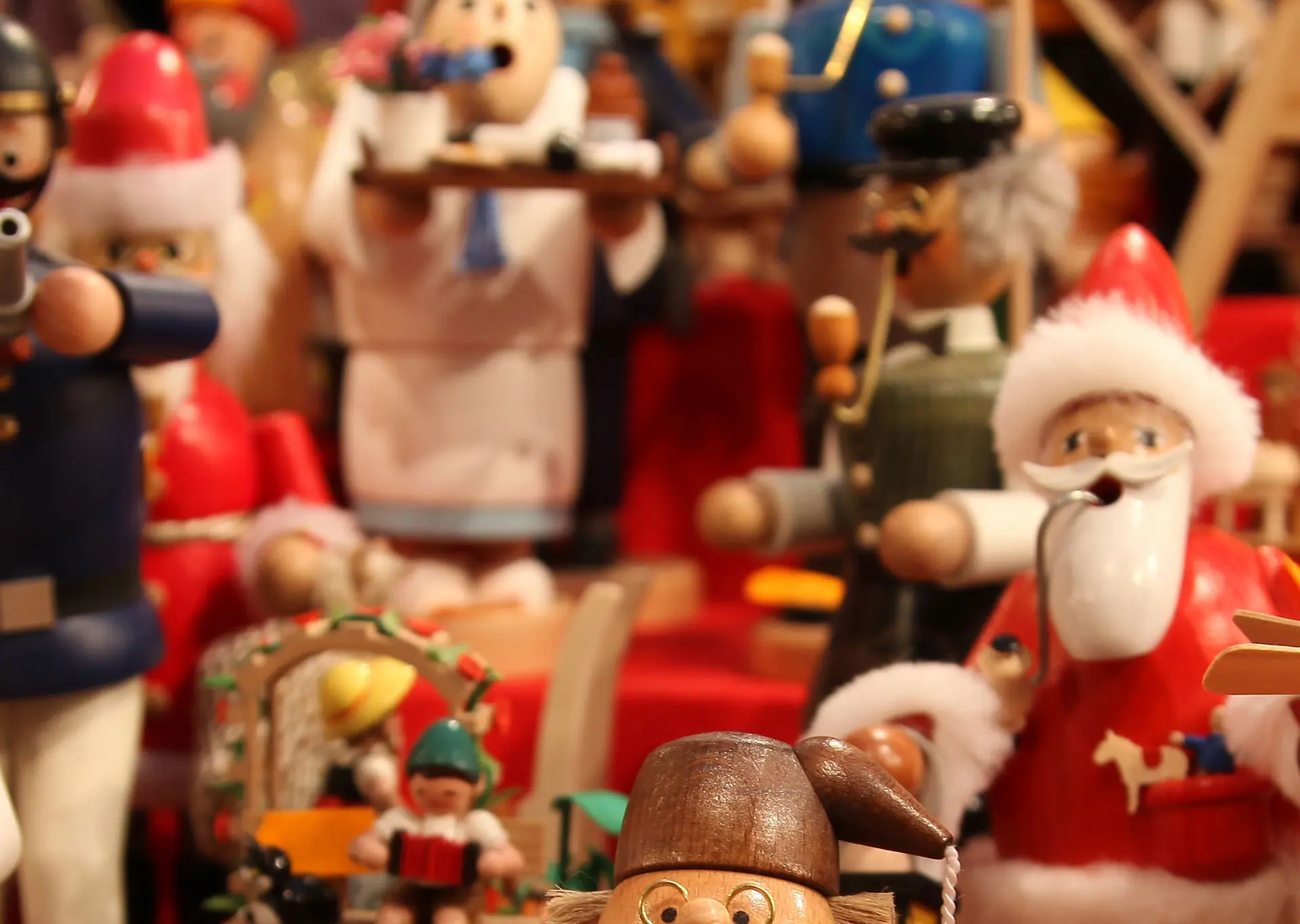 Figuras mercadillos Núremberg - Tour de los Mercadillos de Navidad en Núremberg - Excursiones y Actividades en Núremberg - Buendía