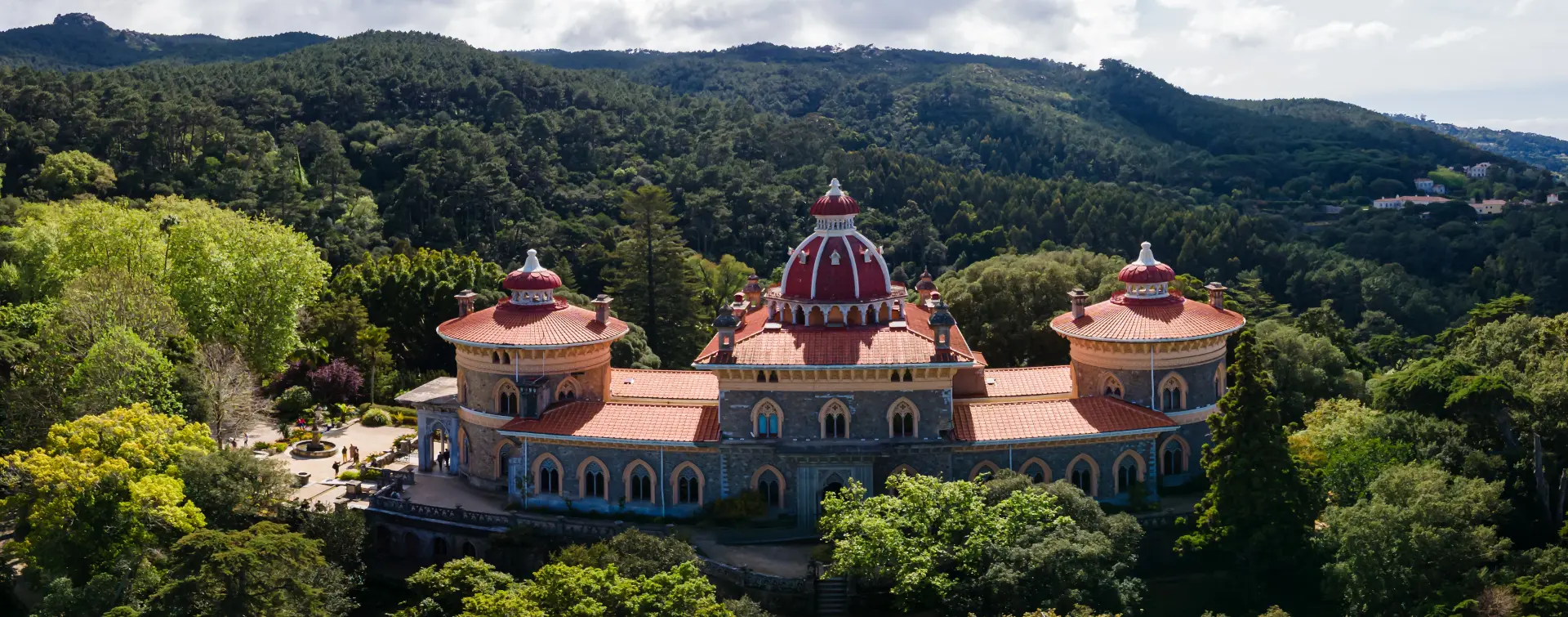 Panorámica del Palacio de Monserrate - Entradas sin colas al Palacio de Monserrate - Excursiones y Actividades en Sintra - Buendía