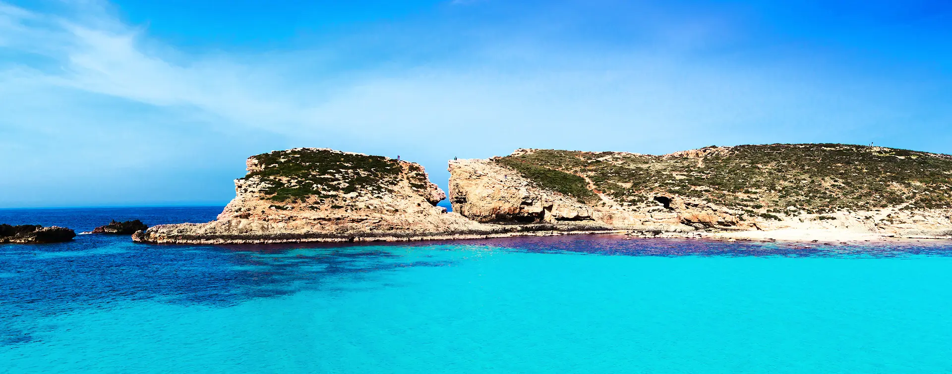 Excursión en Barco a la Isla Comino, la Laguna Azul y sus cuevas - Visitas guiadas y Actividades en español Buendía Malta