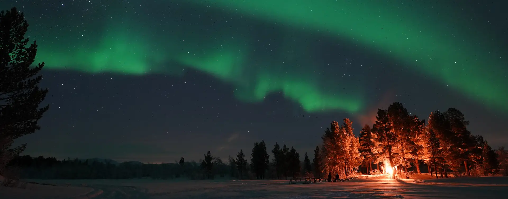 Caza de auroras boreales con Barbacoa Lapona - Excursiones y Visitas guiadas en español Buendía Laponia, Finlandia