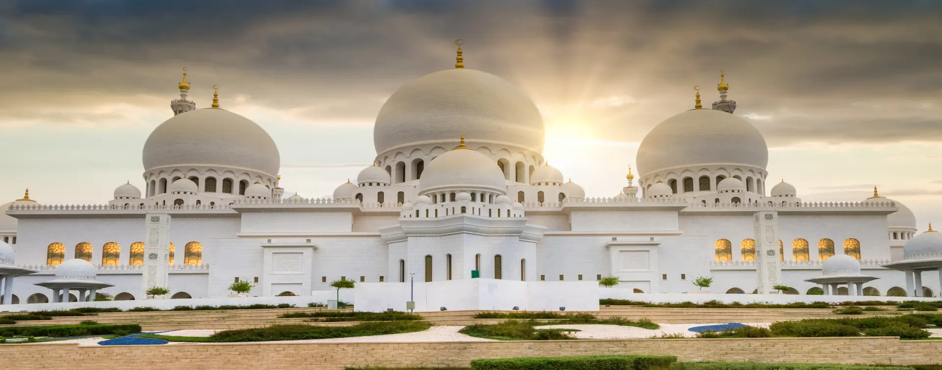 Visitas guiadas, excursiones, free tours y Experiencias en español en Abu Dabi - Buendía Emiratos Árabes 