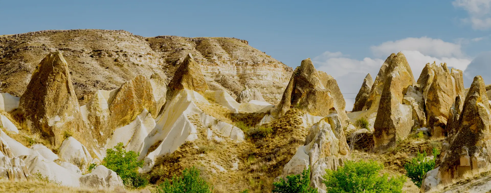 Chimeneas de hadas en Pasabag - Tour Rojo por el Norte de Capadocia - Excursiones y Visitas guiadas en español Buendía Turquía