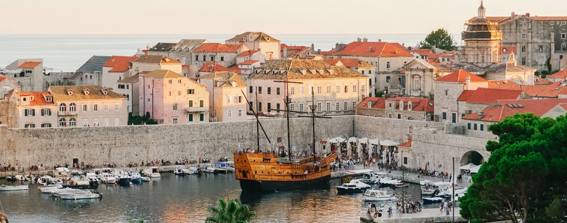 Crucero Panorámico y recorrido a Pie por Dubrovnik