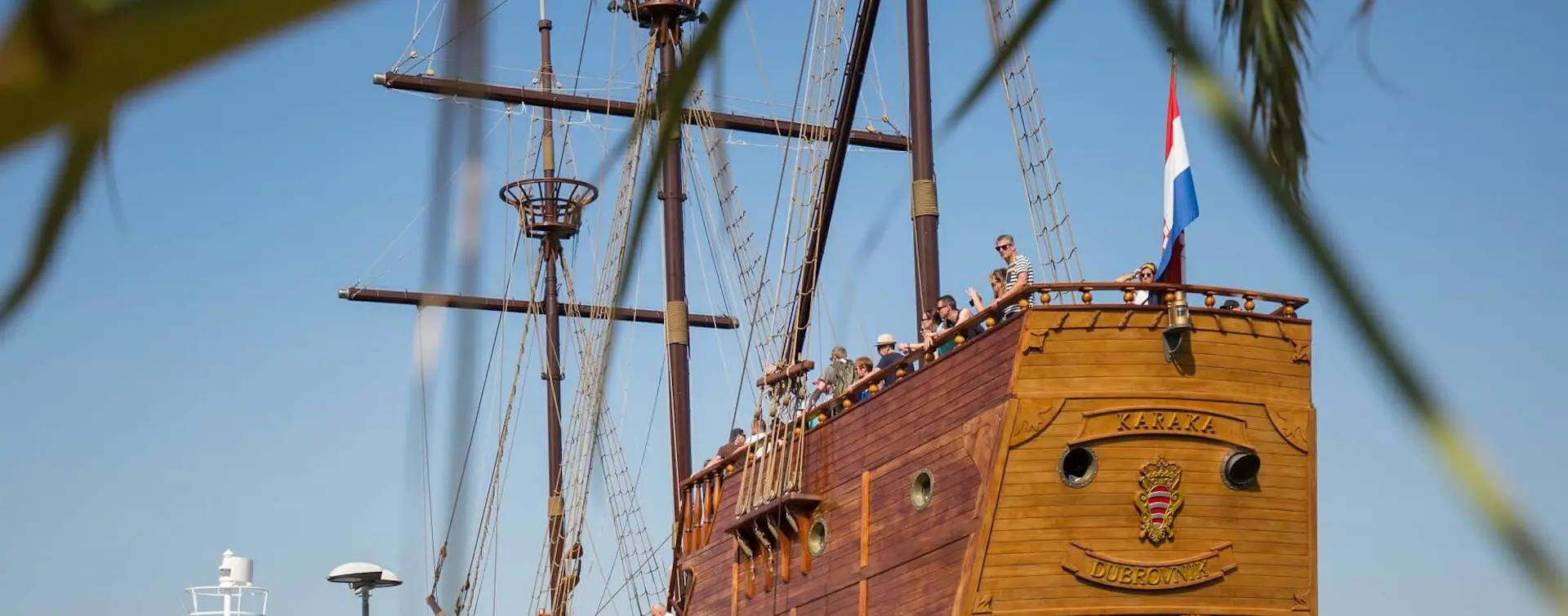 Paseo en Barco por las Islas Elafitas