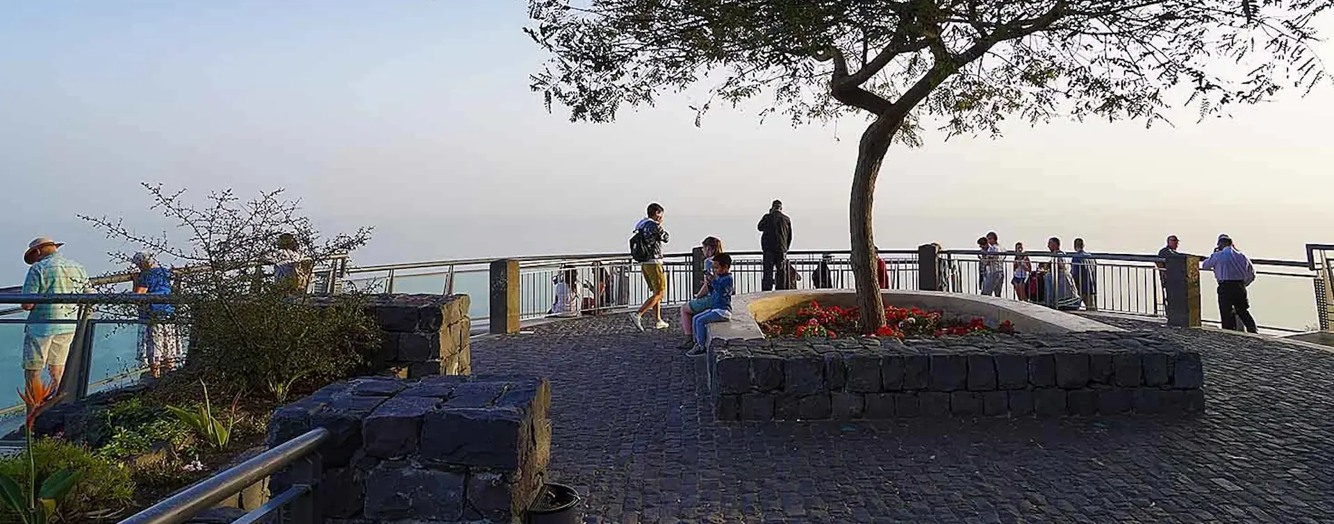 Excursión en 4x4 por los Acantilados y Valles desde Funchal