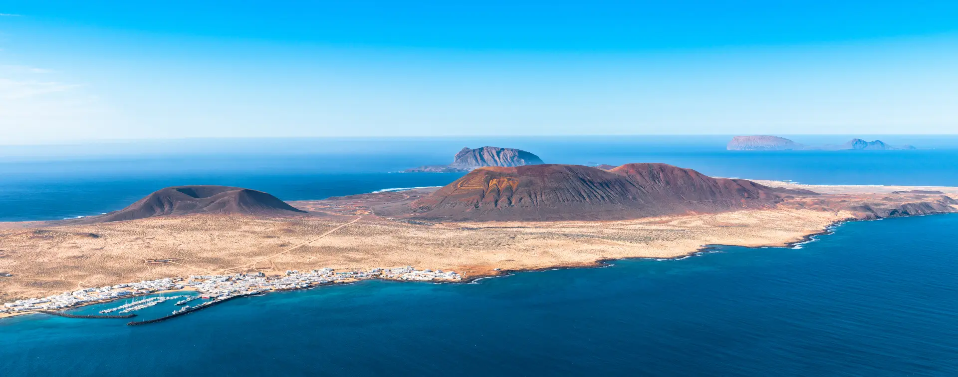 Excursión en Catamarán a la Isla de la Graciosa