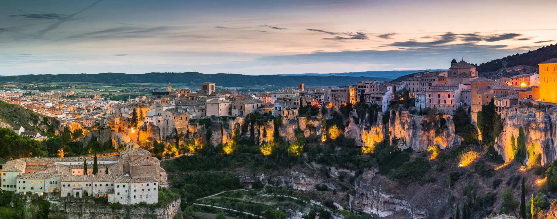 Visita Guiada Cuenca nocturna y Ciudad Encantada