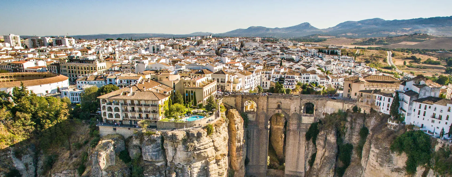 Excursión a Ronda y Setenil de las Bodegas desde Málaga