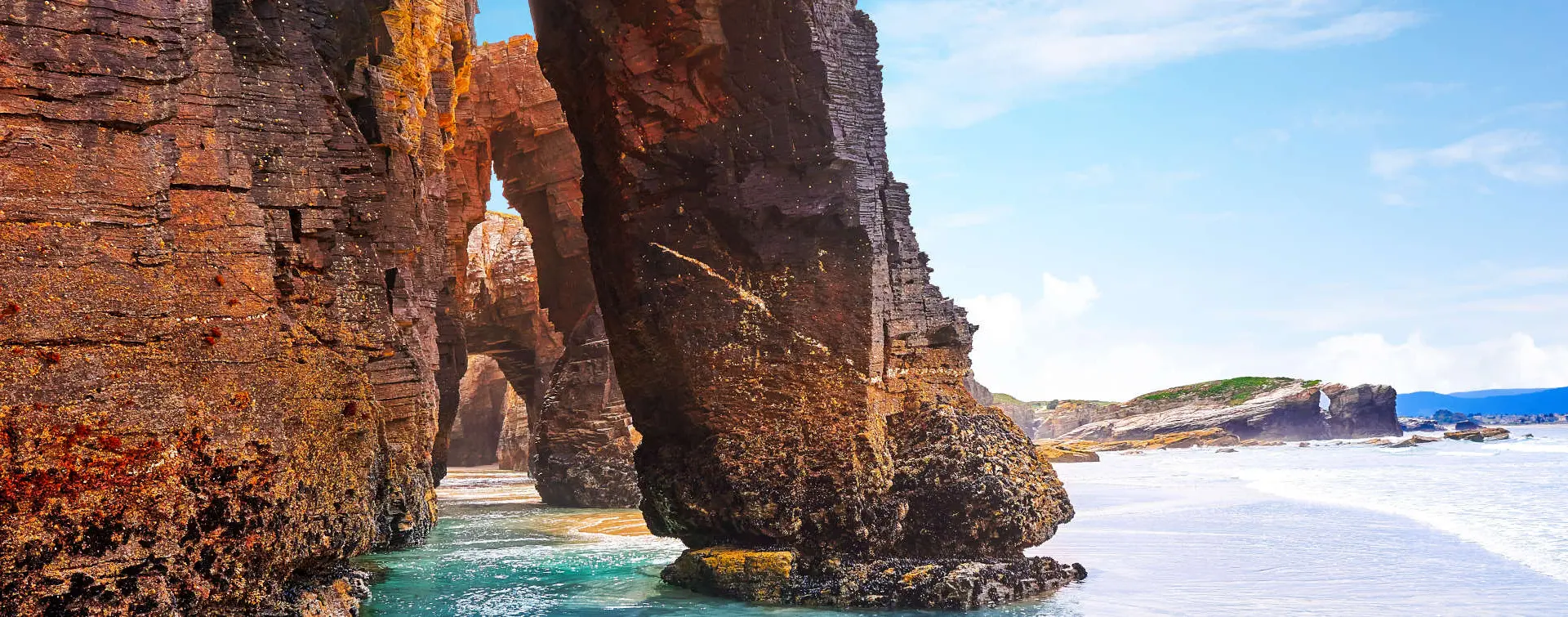 Excursión a la Playa de las Catedrales, Lugo y Ribadeo desde Coruña