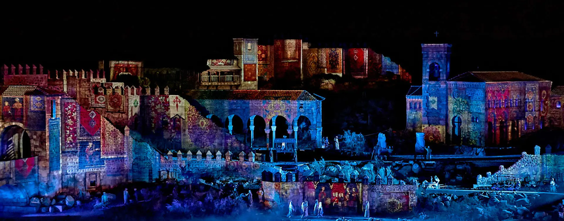 Entrada a Puy du Fou con espectáculo nocturno El Sueño de Toledo