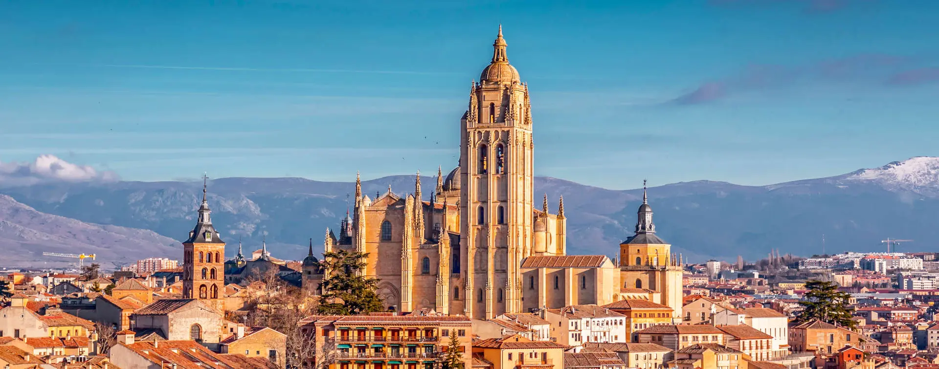 Visita guiada a la Catedral de Segovia con entrada incluida
