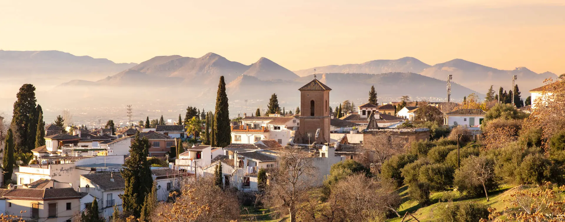 Free tour Granada imprescindible
