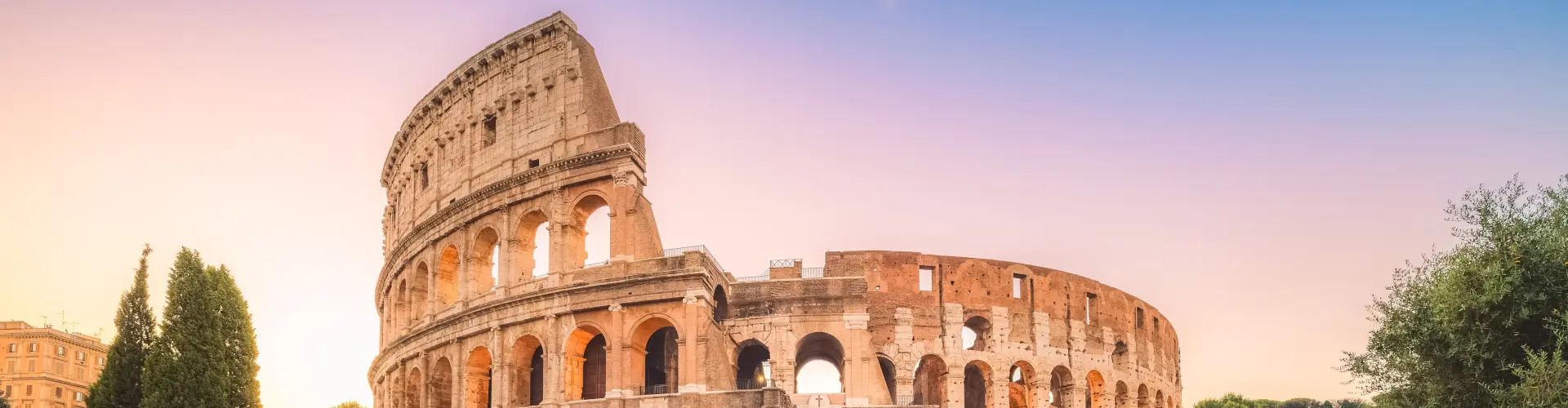 Coliseo Romano al atardecer, Roma
